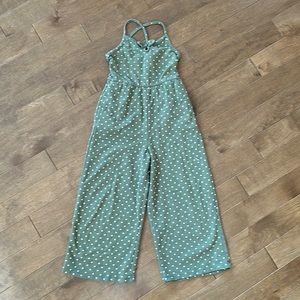 Kids Size 8(M) wide leg jumper. GUC.